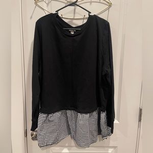 Ava & Viv Black Sweater with Checkered Pattern on Bottom